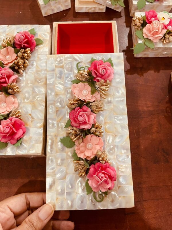 Mother of Pearl Cash Box - Image 2