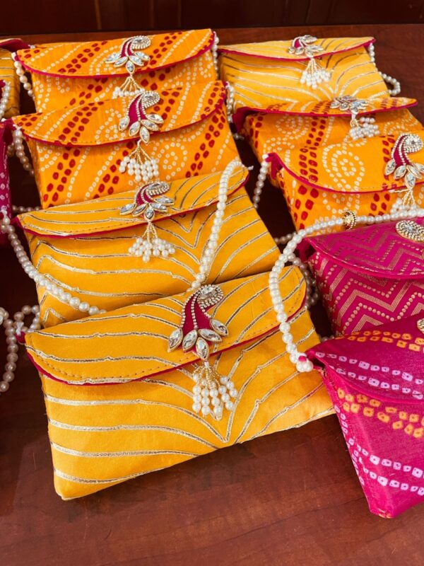 Cloth Sling Purse - Image 3
