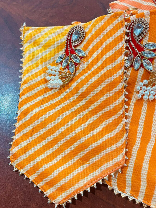 Mobile Cover With Key Chain Hanging - Image 4