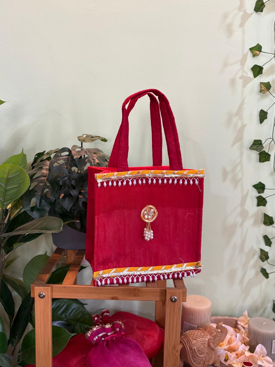 Small Silk Hamper Bags - Image 4