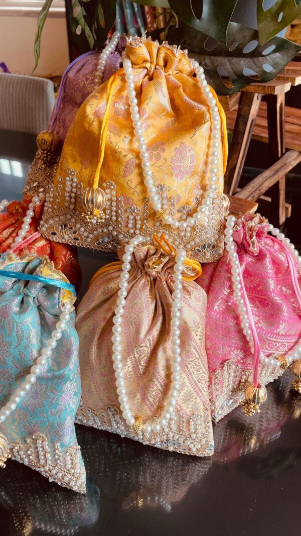 Pastel benarsi Potli with Pearl Handle - Image 4