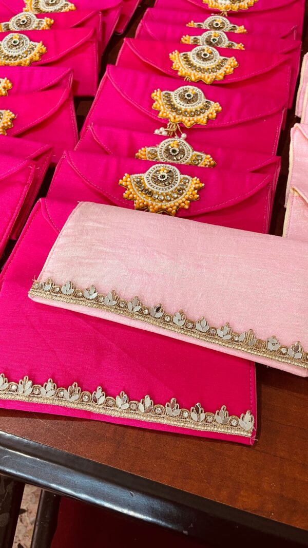 Silk Envelope with Fan Buti - Image 3