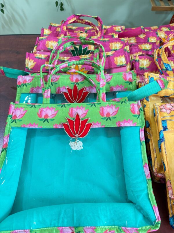 Transparent Zip Bag - Image 12