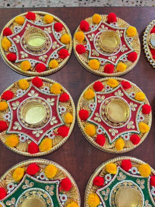 6" MDF T light With Embroidered Buti