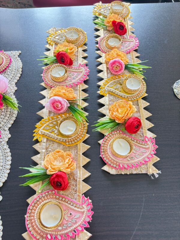 Mirror Lace Table Runner Mat - Image 3