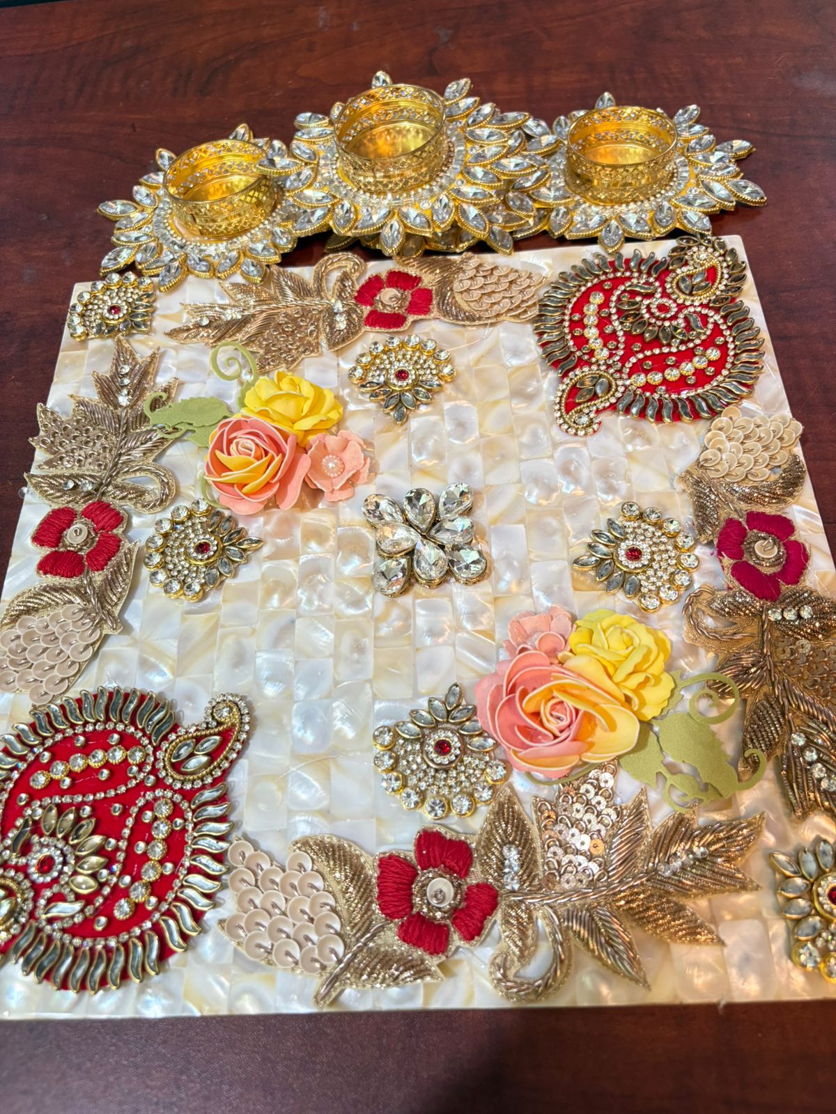 MOP 10" Rangoli Set