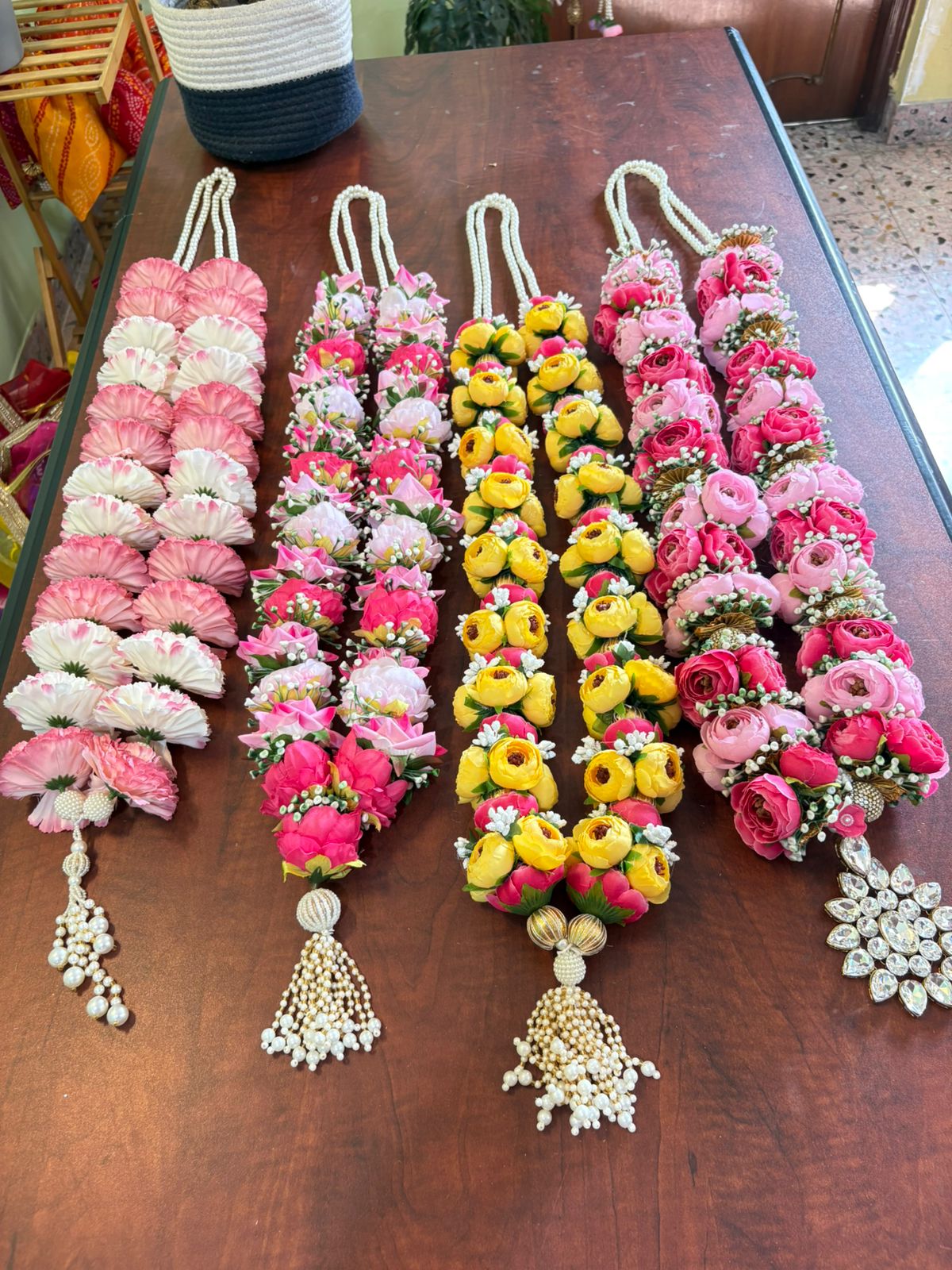 Peachy Carnation Varmaala - Image 4