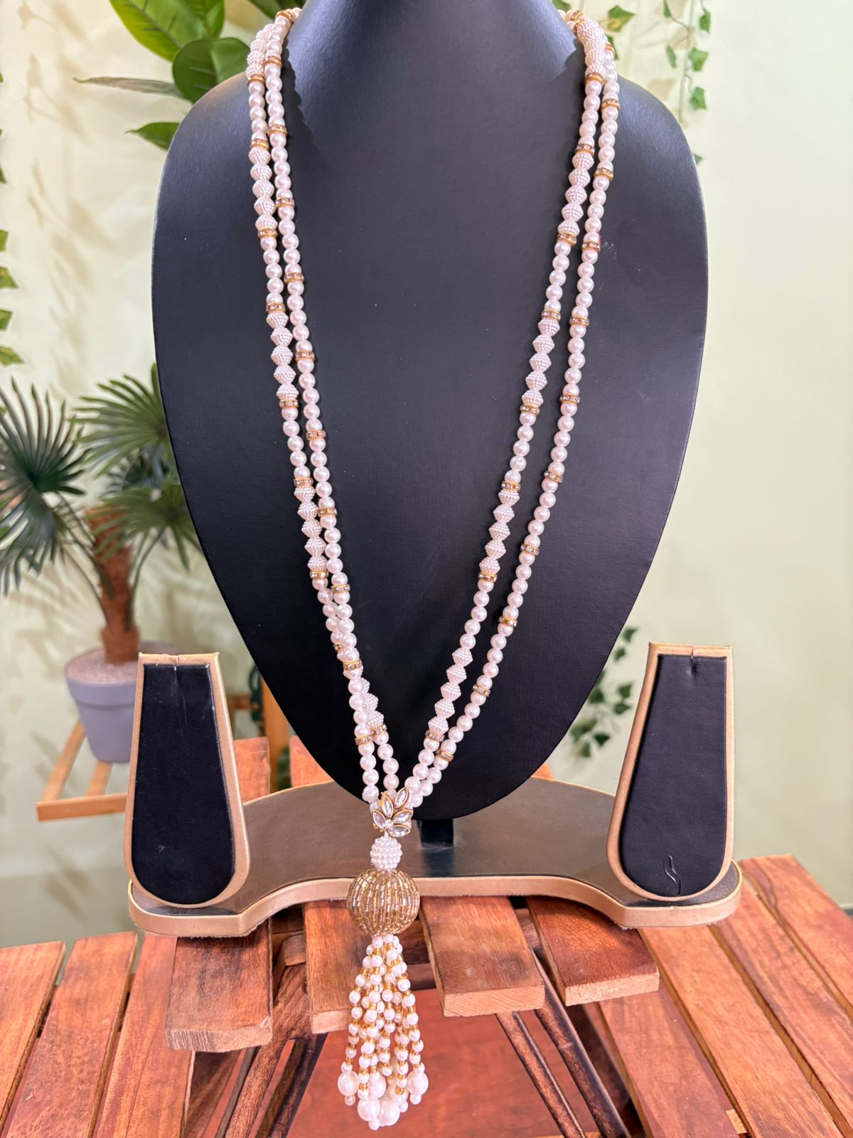 Double String Pearl Swagat Maala