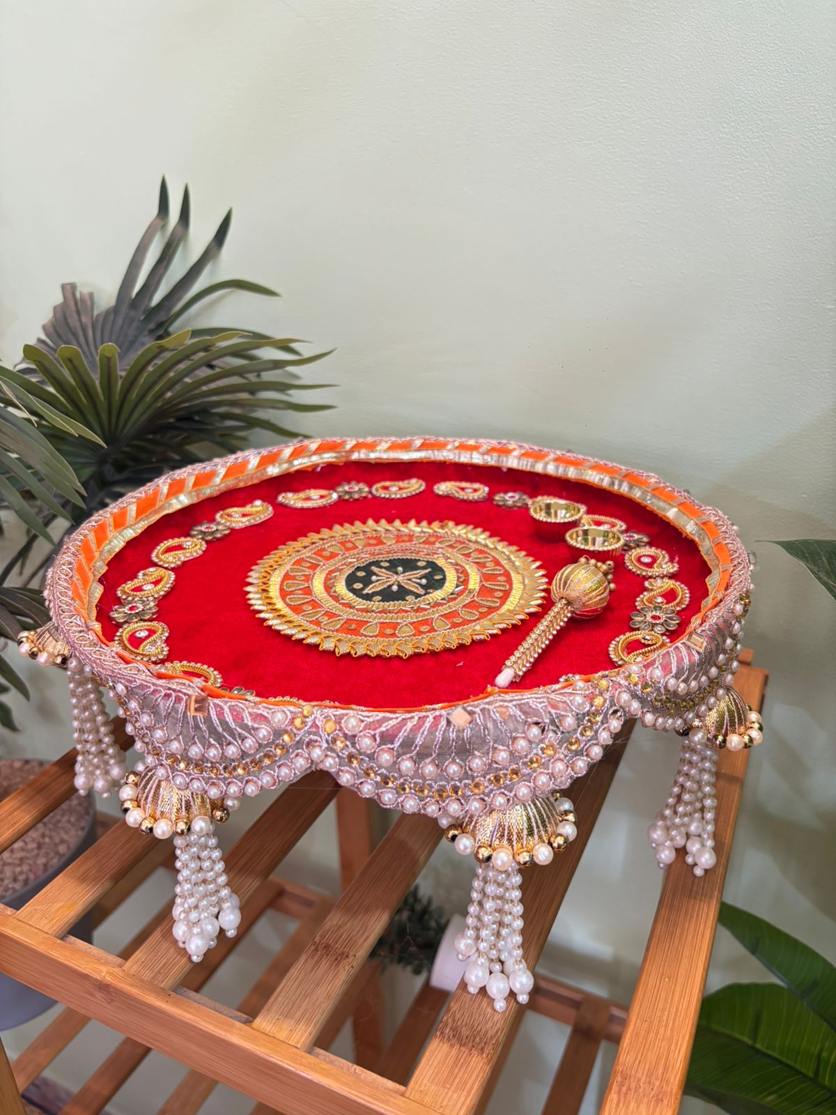 Red Velvet 11" Steel tilak platter