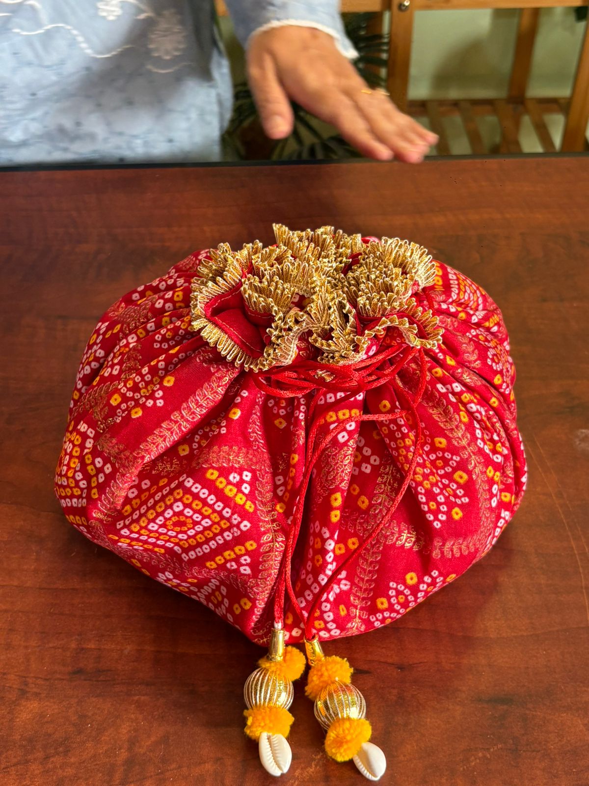 Thaalposh Cum Scrunchy Potli (Pack of 5 ) - Image 3