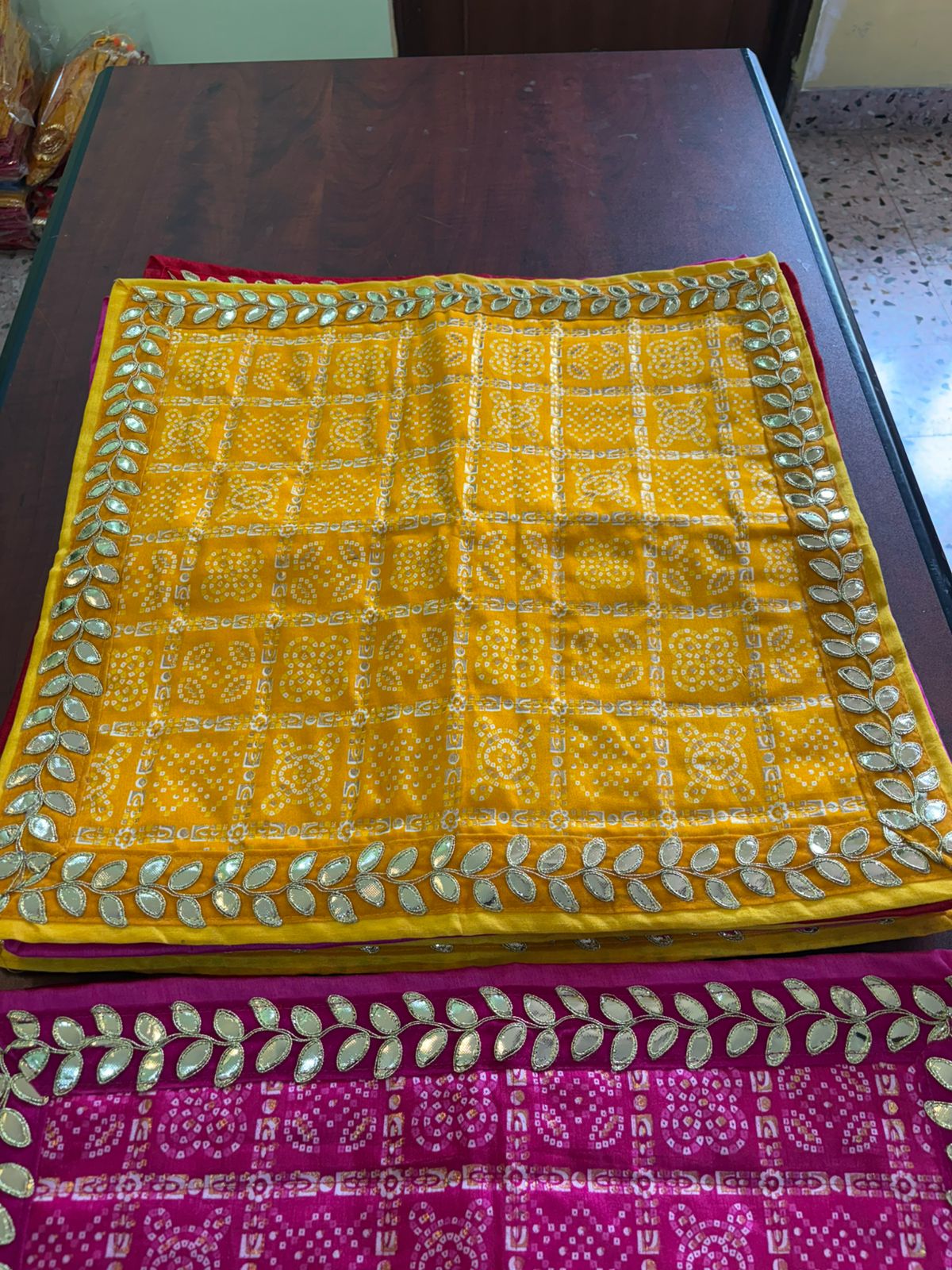 Gharchola with Gota Border Aasan (Pack of 2) - Image 2