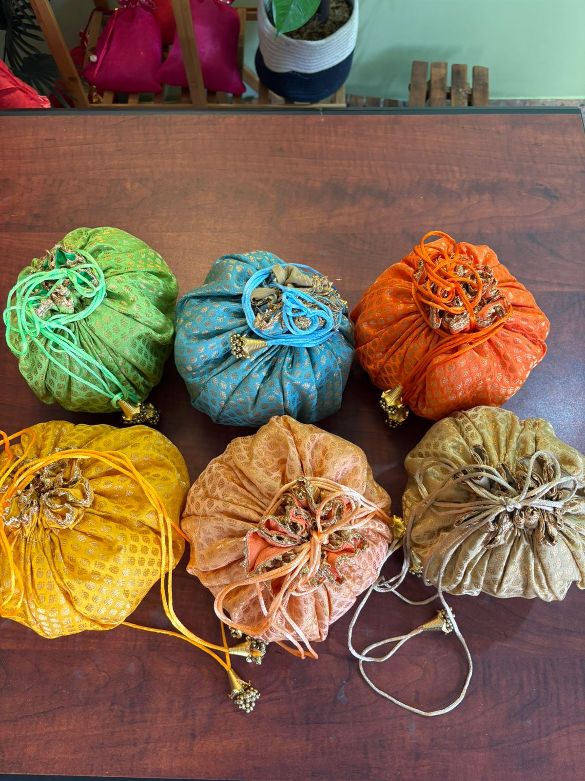 Banarsi scrunchy potli (pack of 10) - Image 2