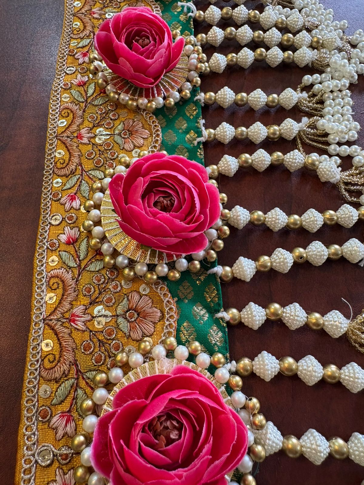 Yellow embroidery lace with jhallar (set of 3 pcs) - Image 3