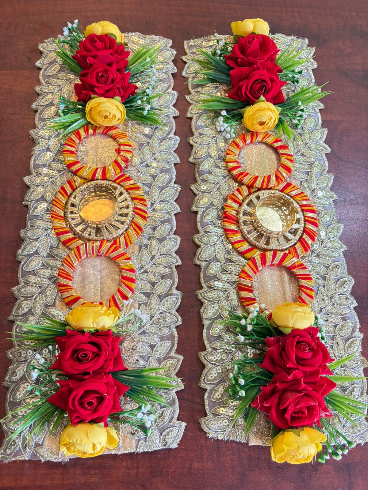 Moli ring red table runner (set of 2 )