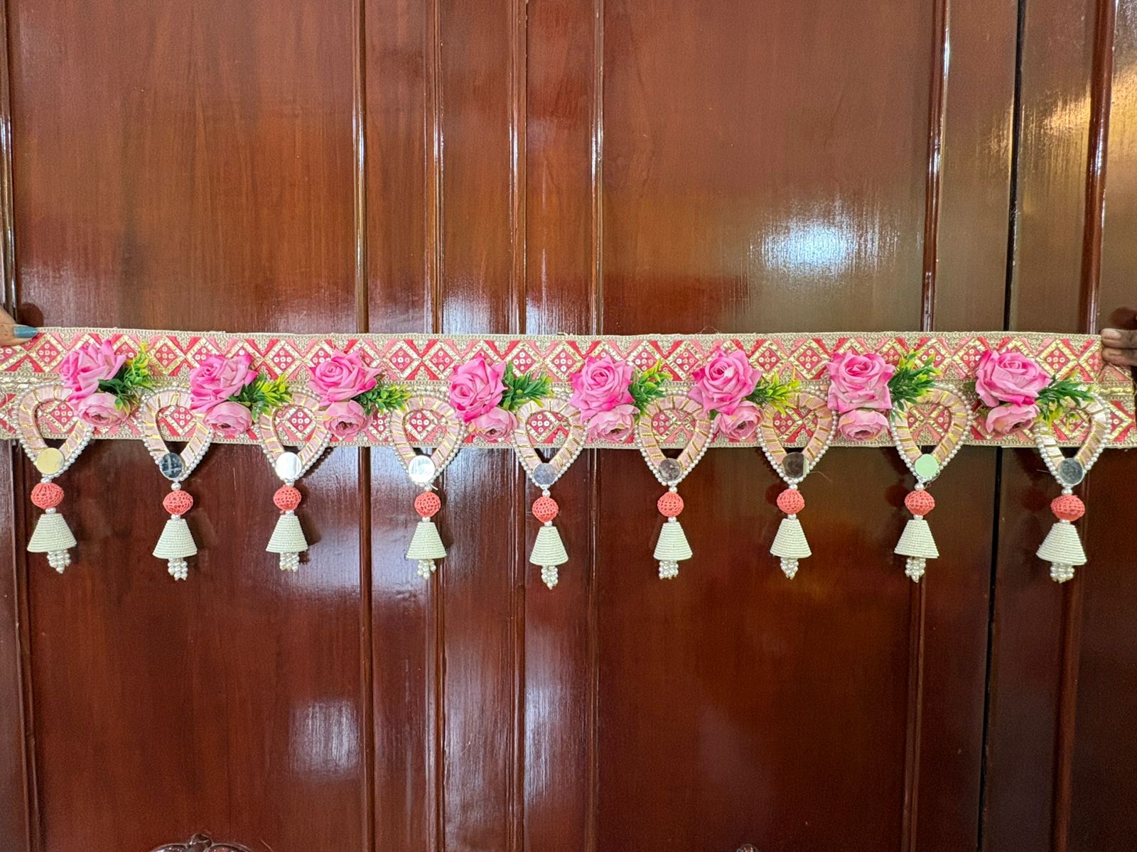 Pastel shades of bandanwars with floral work (set of 2 bandanwar and hanging) ) - Image 3