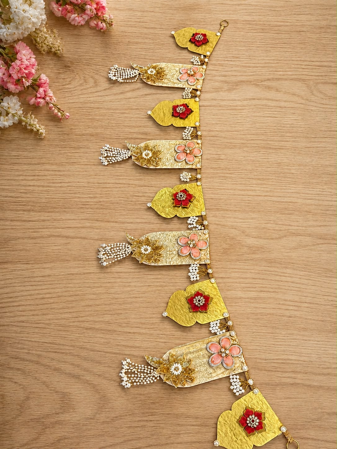 Floral Resin bandanwar