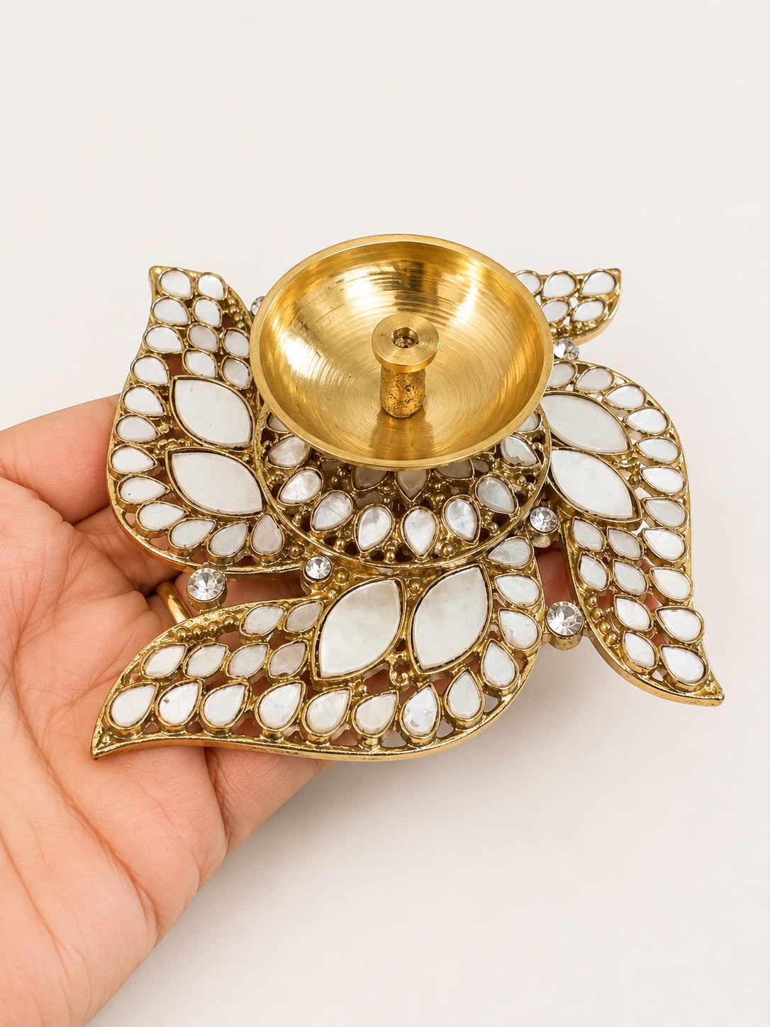 Metal Diyas with mirror work (pack of 2 pcs) - Image 4